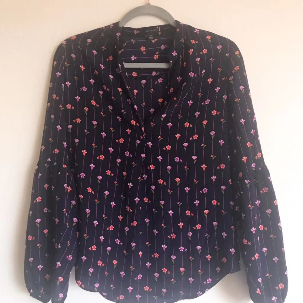 Ann Taylor Floral Silk Blouse Size Loose Fit XXS